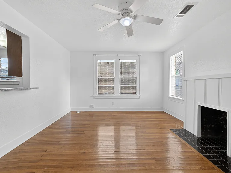 3144 Cockrell Ave — Photo 7
