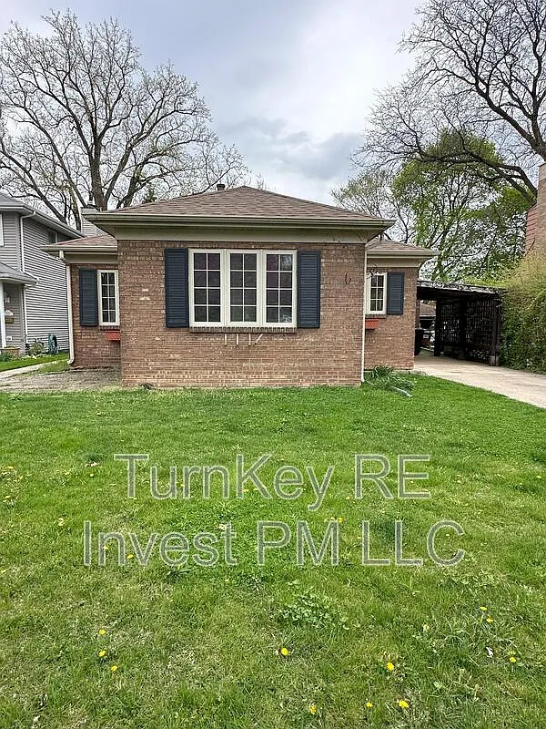 3 bed, 2.0 bath, $2,395 — Photo 1
