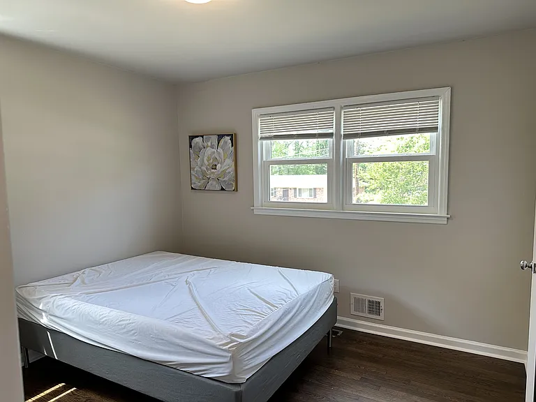 1920 Janet Ln — Photo 21