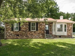 104 Forest Meadows Dr, Hendersonville, TN 37075