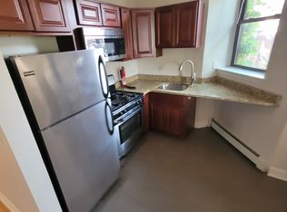 277 8th St, Jersey City, NJ 07302