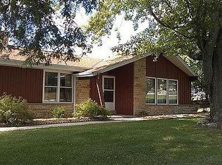 547 Jordan Cir, Colgate, WI 53017