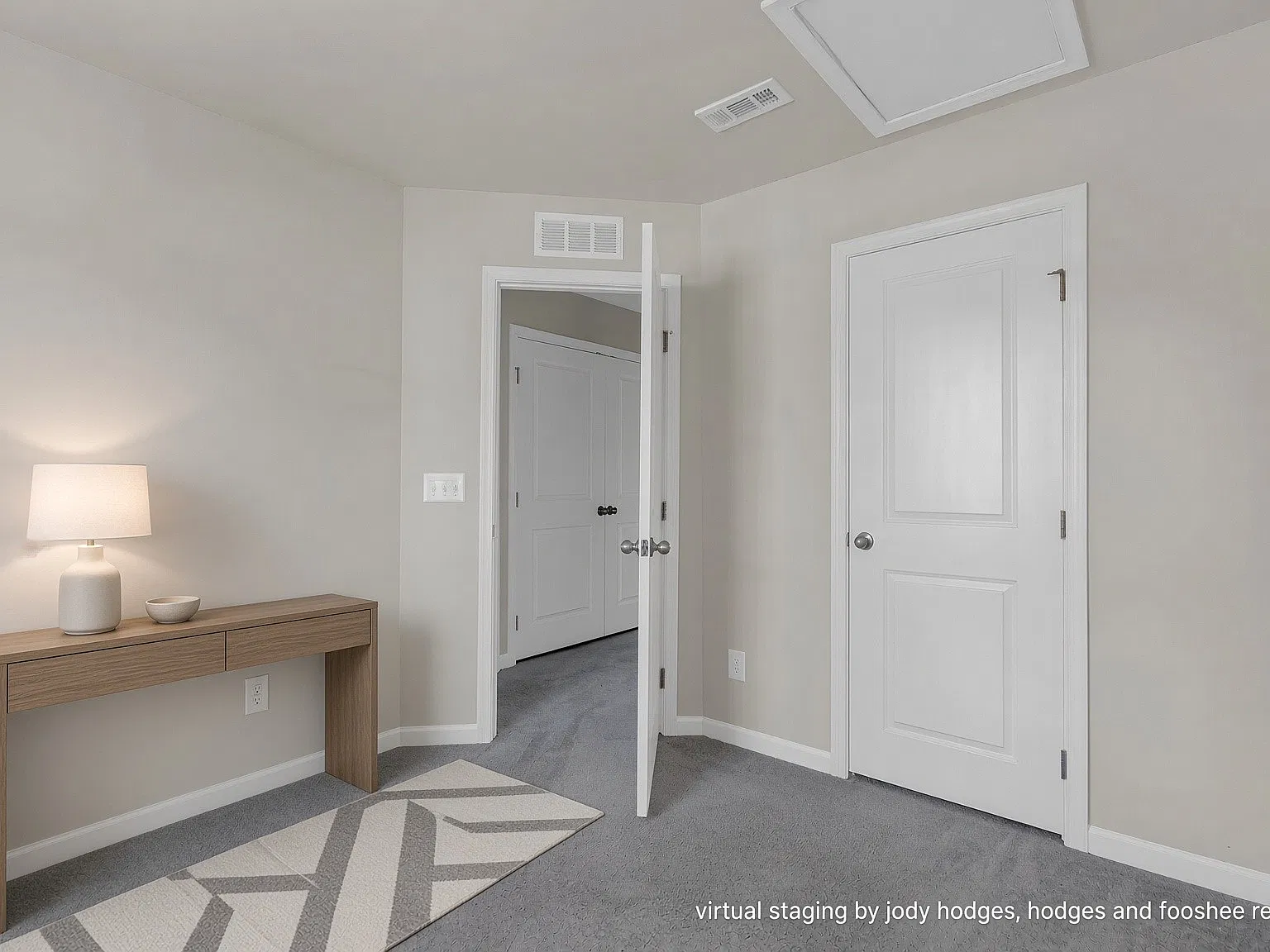 3 bed, 2.5 bath, 1230 sqft, $1,950 — Photo 3