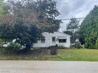 591 Sharp St, Salem, OH