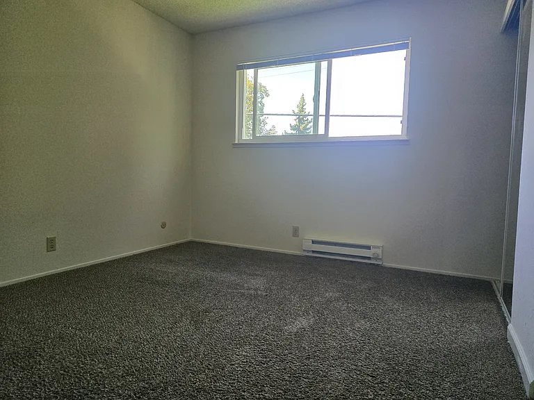 2915 Huff Ave #9 — Photo 3