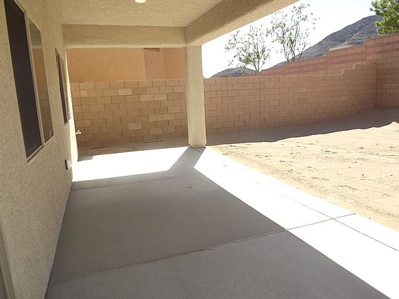 4th image of 805 Motherwell Ave