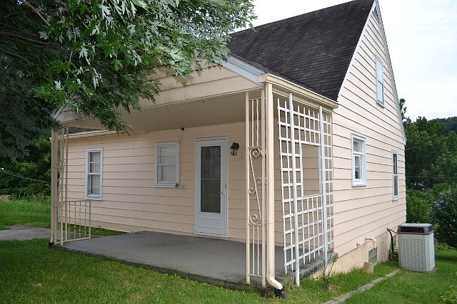 1st image of 78 Okie Ln