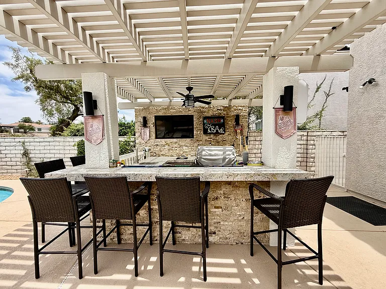 209 Ultra Dr — Photo 9