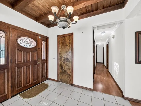 3797 Jeffers Ln, San Bernardino, CA 92404