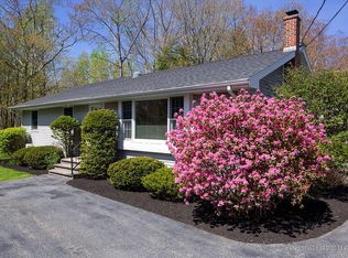 57 Acadia Dr, Rockland, ME 04841
