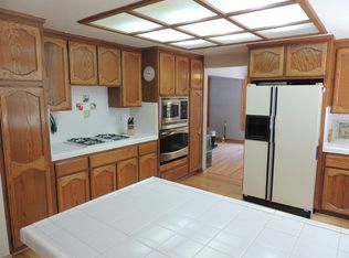 522 Old Mill Pond Rd, Los Gatos, CA 95033