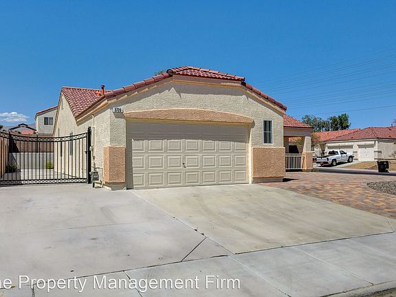 2nd image of 3720 W El Campo Grande Ave
