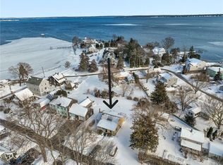 22 Lexington Ave, North Kingstown, RI 02852