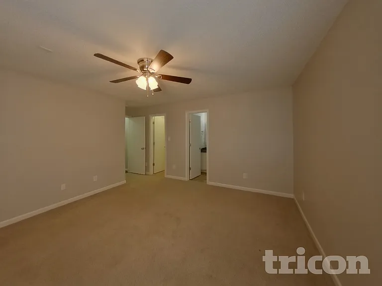 529 Pullman St SW — Photo 8