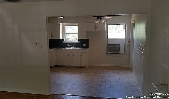 5th image of 2911 Kaiser Dr