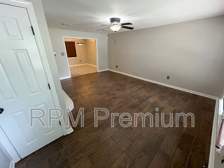 522 Fawn Lake Dr — Photo 20