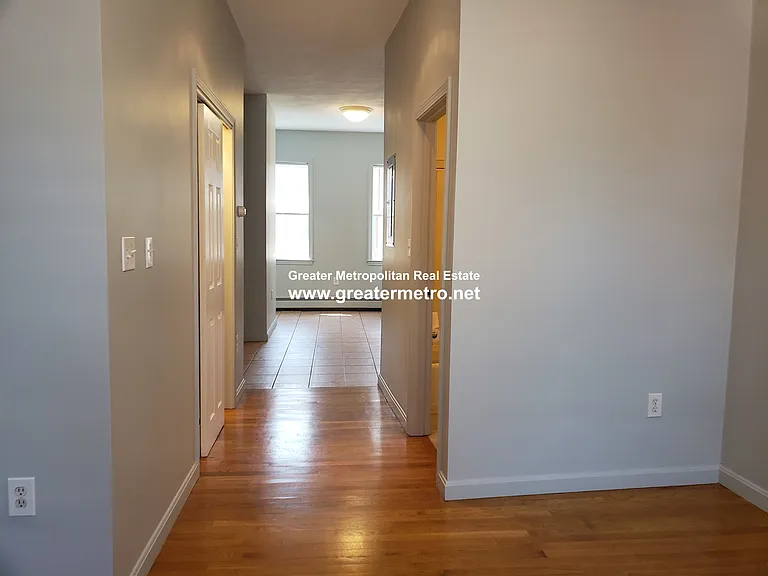 40 N Bennet St — Photo 6