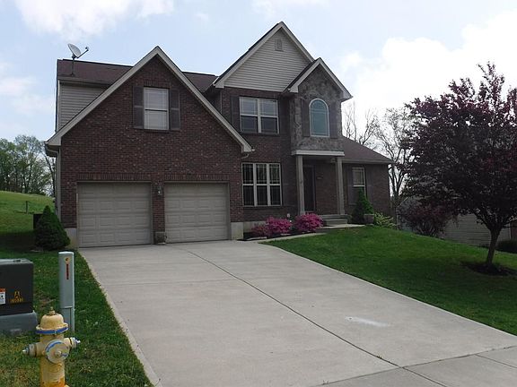 2nd image of 7008 Lucia Dr