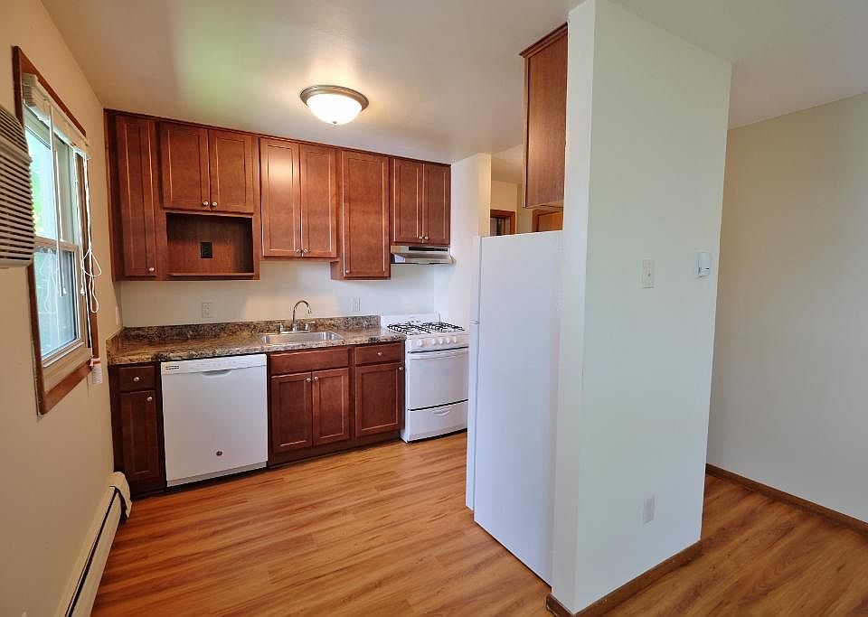 1st image of 3013 Bryant Ave S #F5663ba20