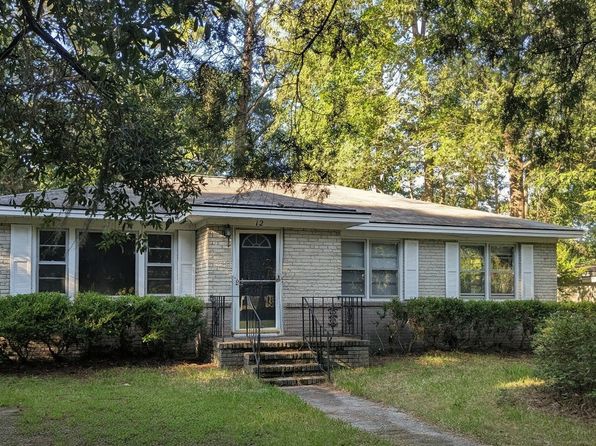 12 Dyches Dr