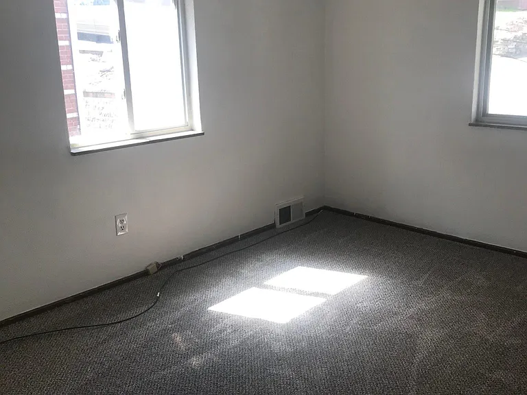 789 Cooke Dr — Photo 5