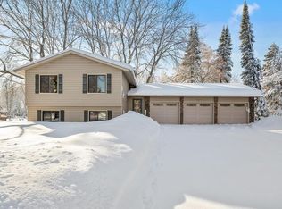 2925 Weston Ln N, Plymouth, MN 55447