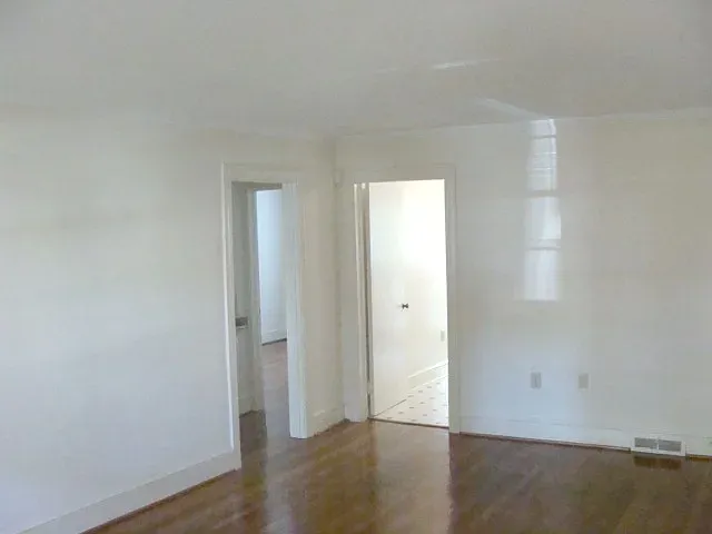 2245 Crescent Ave #2 — Photo 8