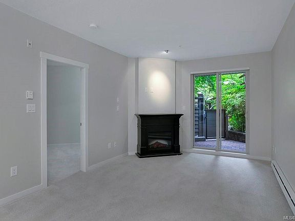 3rd image of 5670 Edgewater Ln #102