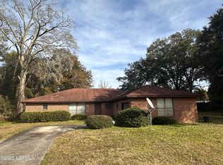 9181 Ribault Ave, Jacksonville, FL 32208