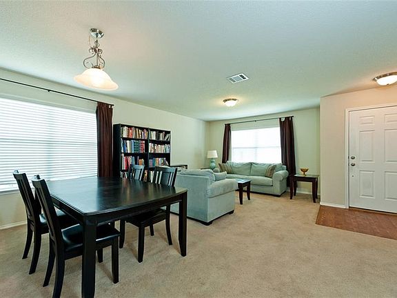 4th image of 509 Del Mar Dr