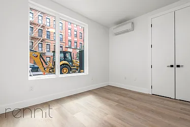 Rented by Rennit Inc.