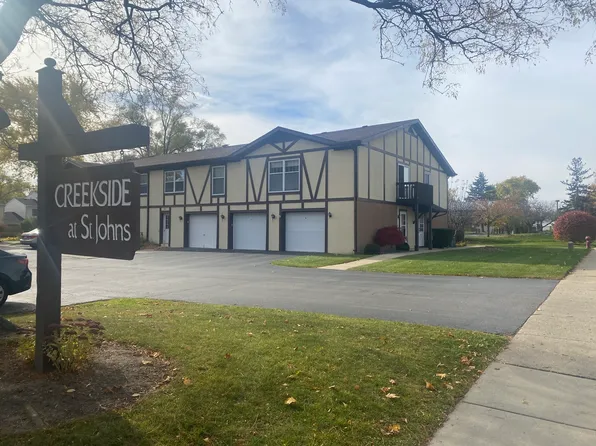 404 Saint Johns Rd APT C, Woodstock, IL 60098