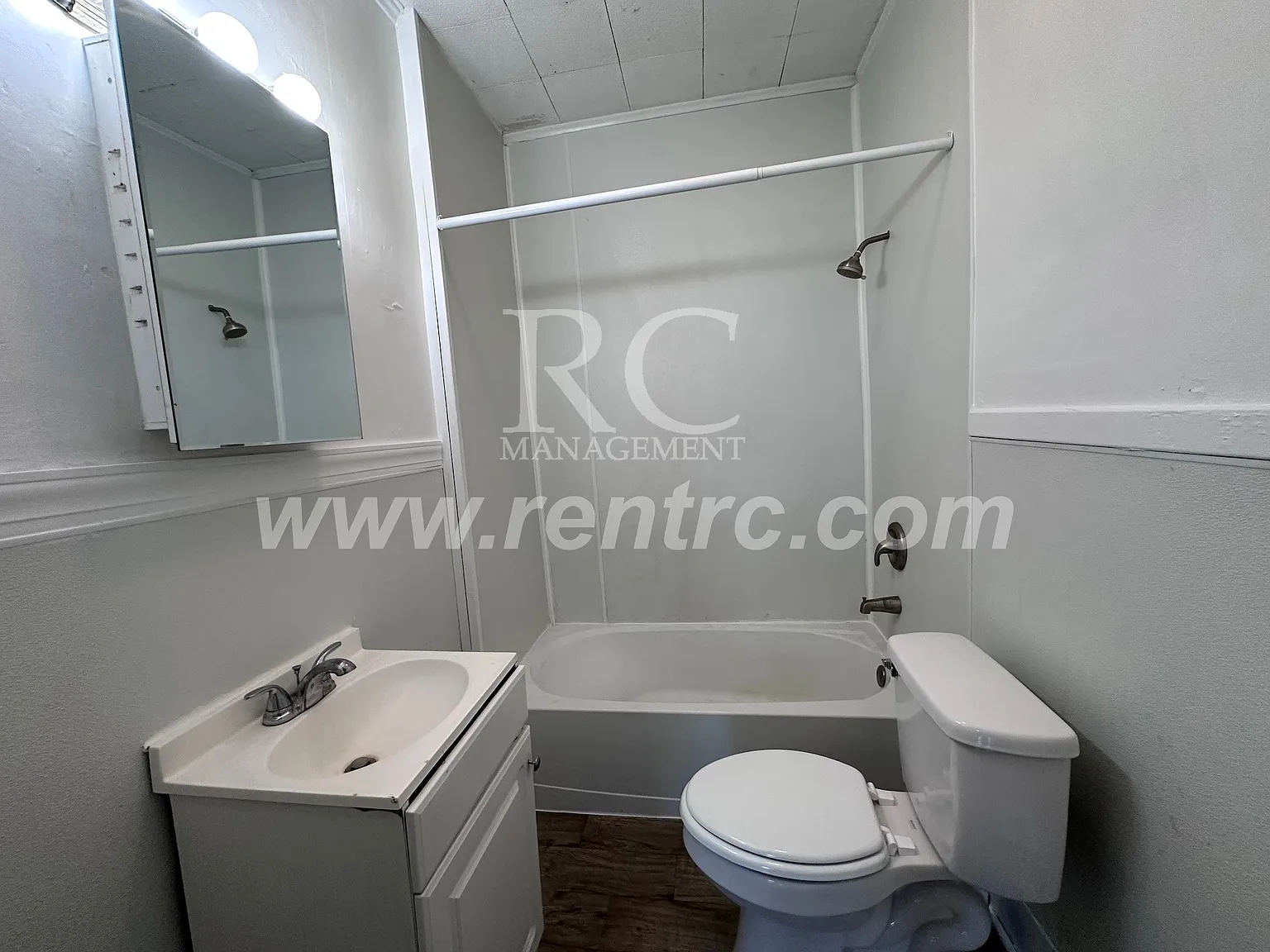 2 bed, 1000 sqft, $800 — Photo 4