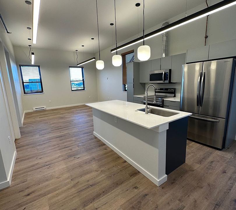 Yellowstone Granary 924 E Park St Livingston MT Zillow