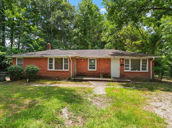 columbia-south-carolina-370661572 picture