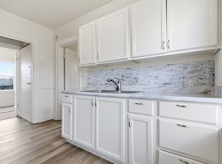 3648 E 133rd St #2, Cleveland, OH 44120