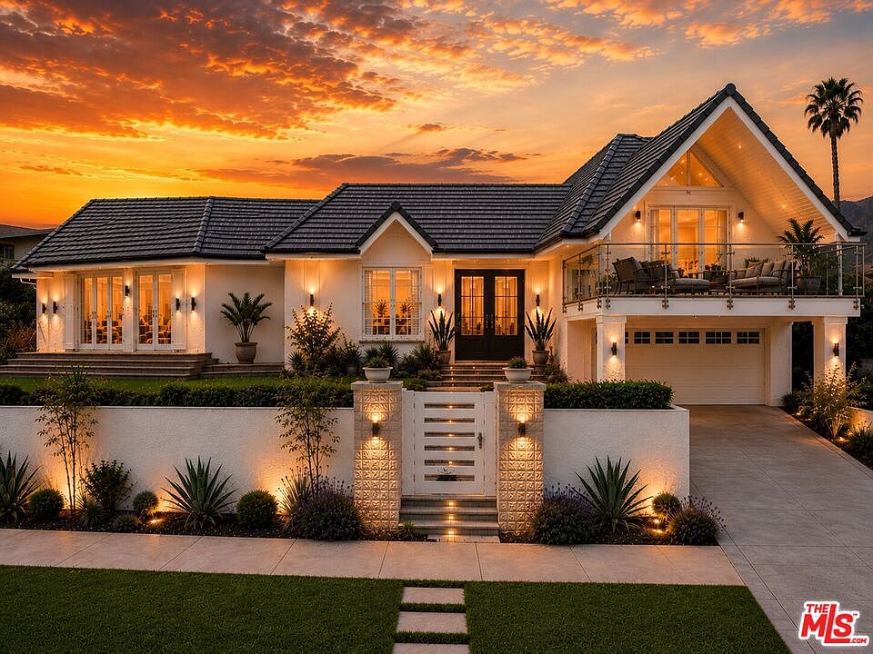 1st image of 18431 Coastline Dr