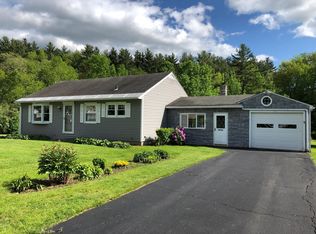 24 Monroe St, Florida, MA 01247