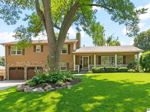 12917 Jackson St, Omaha, NE 68154