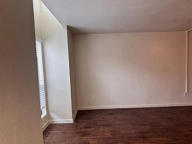 2110 Wilcrest Dr #123 — Photo 5