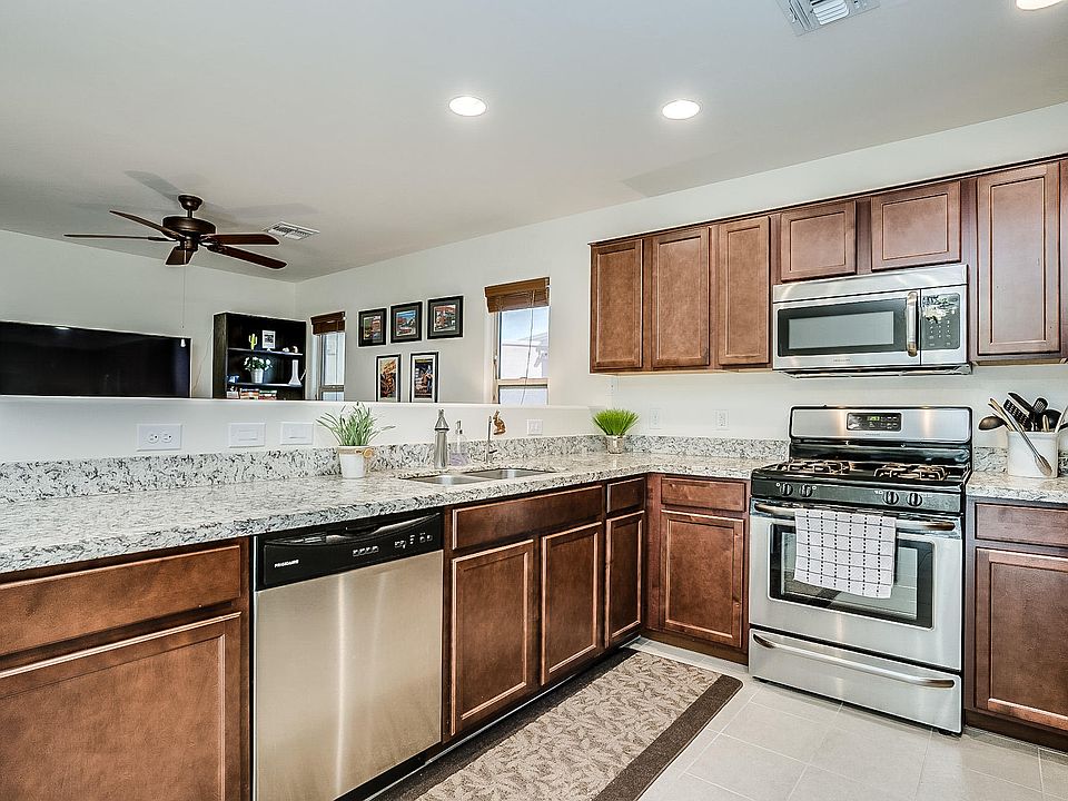 1st image of 1147 W Calle De Sotelo