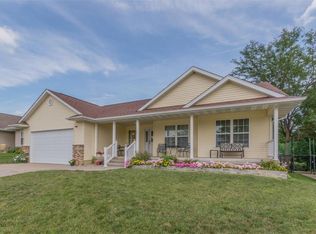 3900 Banar Ave SW, Cedar Rapids, IA 52404