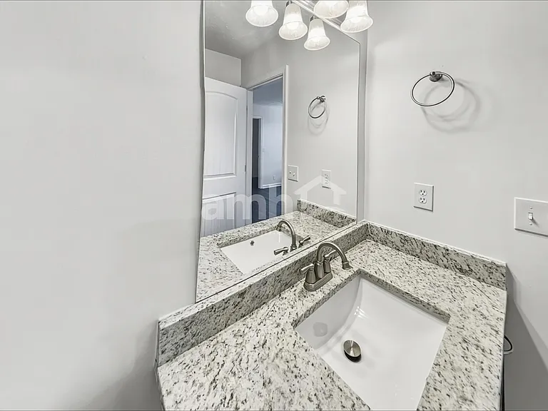 3331 Foxside Ln — Photo 12