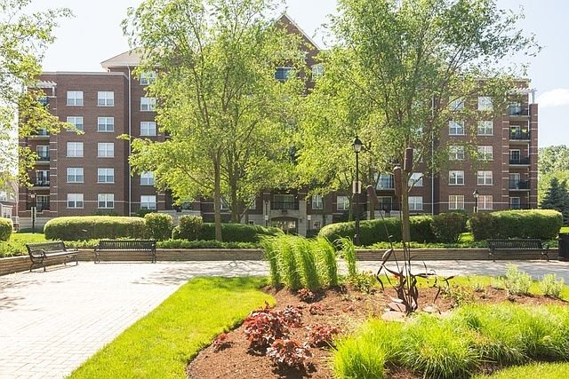 1st image of 470 W Mahogany Ct Unit 204