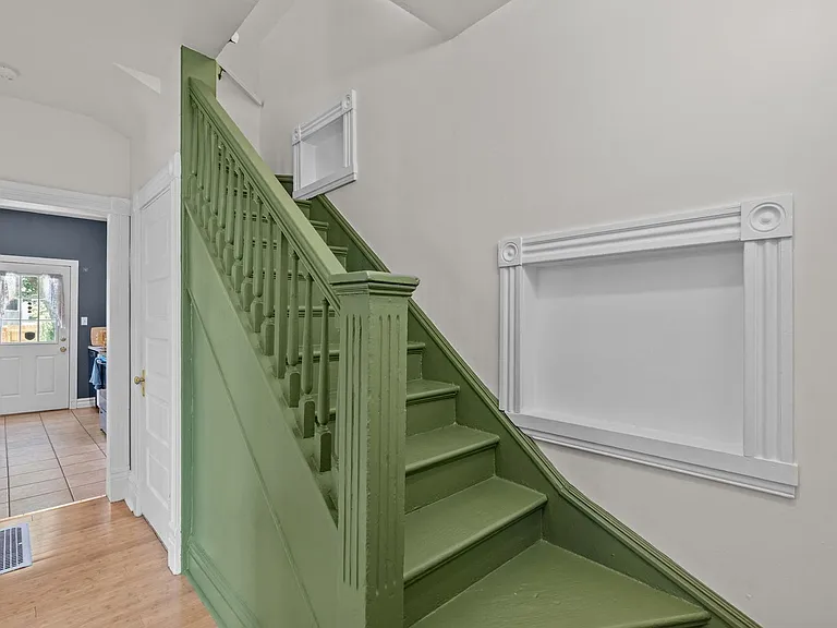 2513 Minnesota Ave — Photo 15