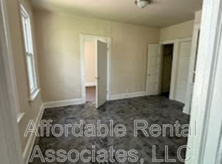 1001 S 24th St, Milwaukee, WI 53204