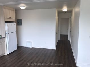 1981 Lawrence Ave E #2, Toronto, ON M1R2Z2