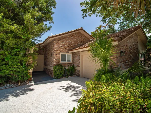 10562 Fenway Place, Boca Raton, FL 33498