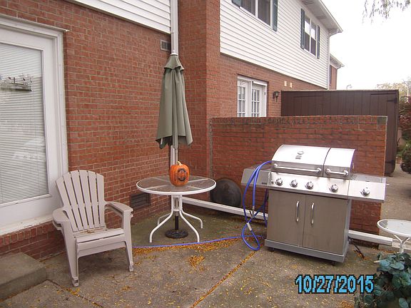 2nd image of 1305 McKinley Street #4 B