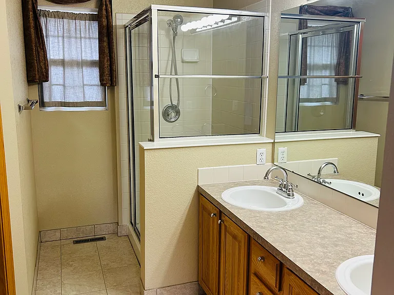 2621 Southfield Ct — Photo 10